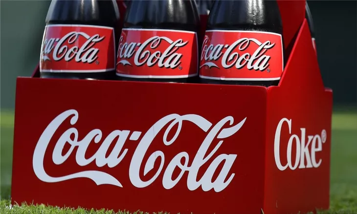 Coca-Cola says it will use 25 % recycled packaging
